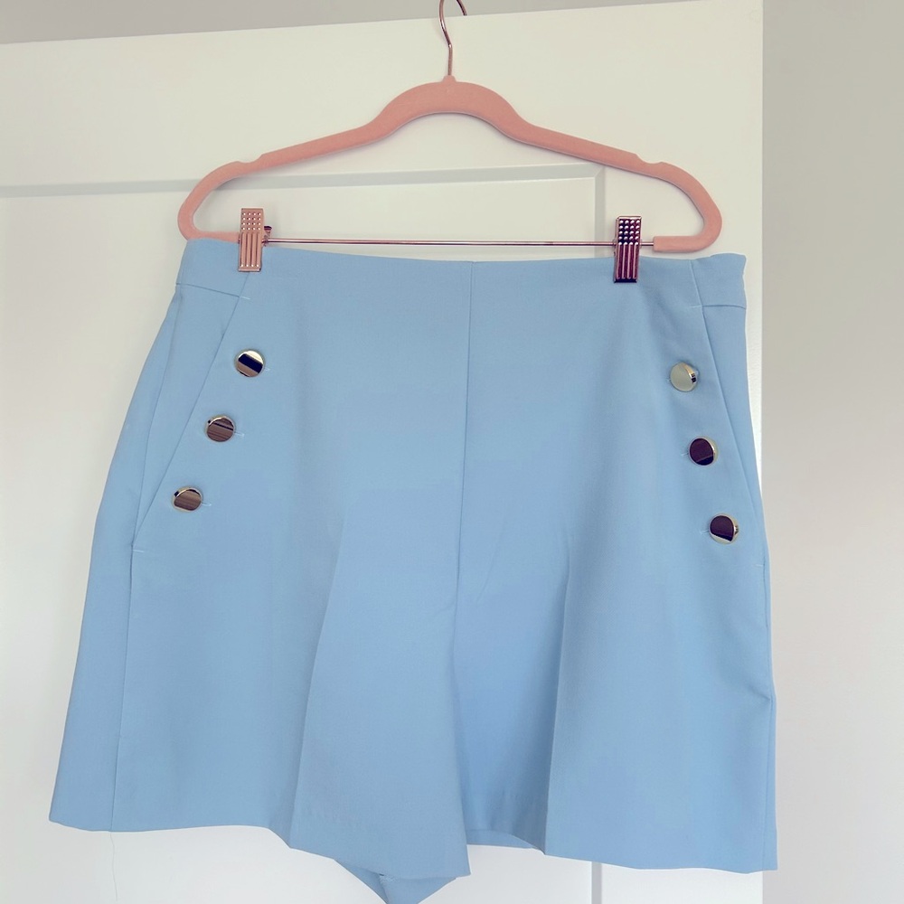 Light blue high waisted short
